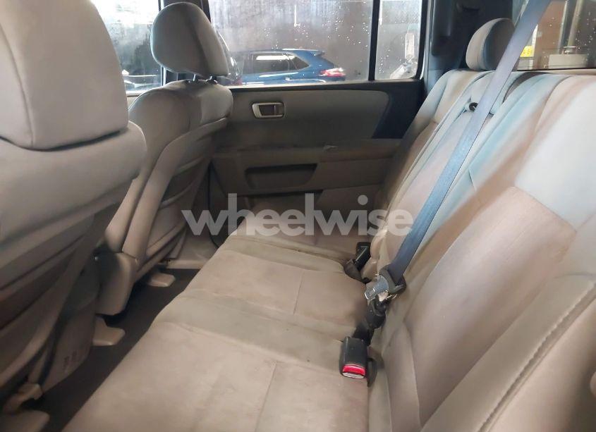 Photo 8 of 2009 Honda Pilot EX (VIN 5FNYF38439B024057)