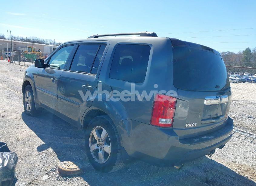 Photo 3 of 2009 Honda Pilot EX (VIN 5FNYF38459B005039)