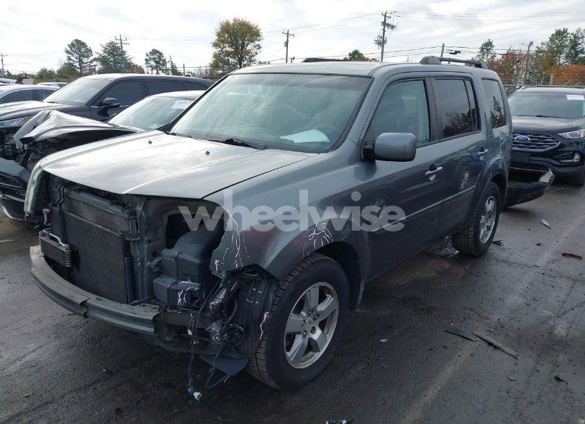 Photo 2 of 2009 Honda Pilot EX (VIN 5FNYF38479B010193)