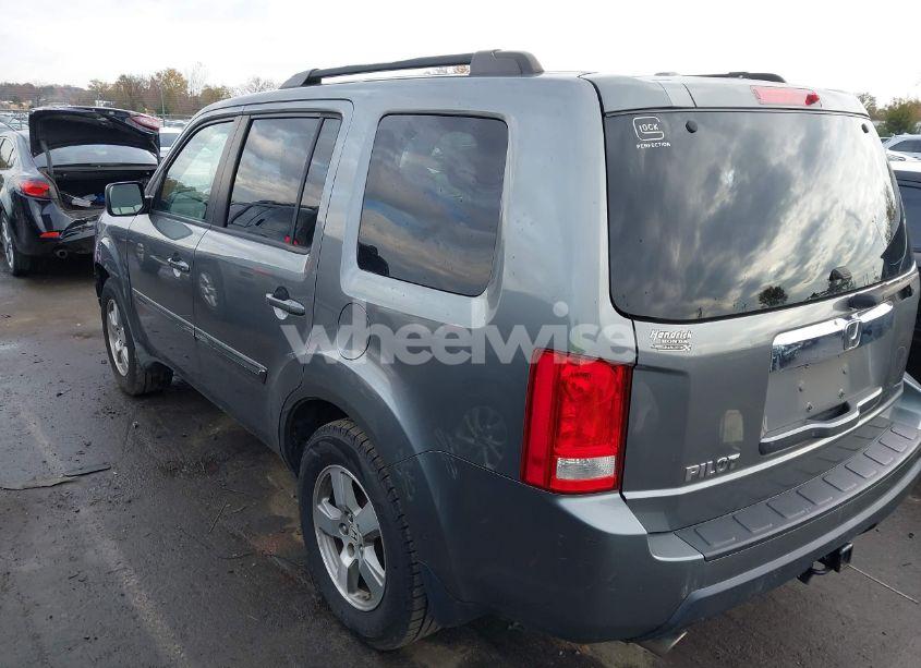 Photo 3 of 2009 Honda Pilot EX (VIN 5FNYF38479B010193)