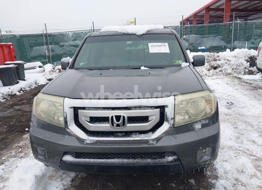 Photo 6 of 2009 Honda Pilot EX (VIN 5FNYF38489B000742)