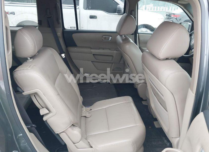 Photo 8 of 2009 Honda Pilot EX (VIN 5FNYF38489B000742)