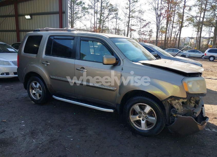 2009 Honda Pilot EX (VIN 5FNYF38489B020182) main photo