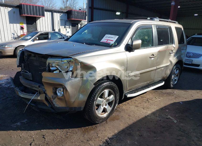 Photo 2 of 2009 Honda Pilot EX (VIN 5FNYF38489B020182)