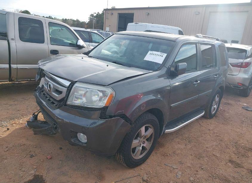 Photo 2 of 2009 Honda Pilot EX-L (VIN 5FNYF38519B001515)