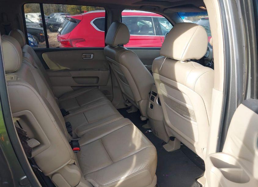 Photo 8 of 2009 Honda Pilot EX-L (VIN 5FNYF38519B001515)