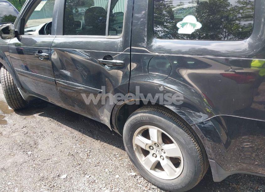 Photo 6 of 2009 Honda Pilot EX-L (VIN 5FNYF38529B027752)