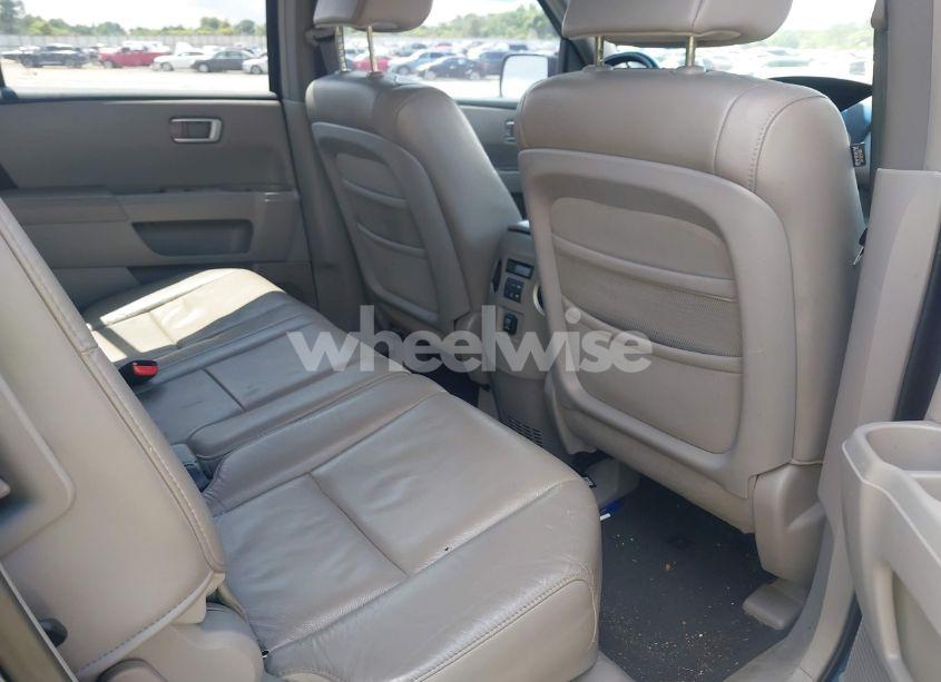 Photo 8 of 2009 Honda Pilot EX-L (VIN 5FNYF38539B026786)