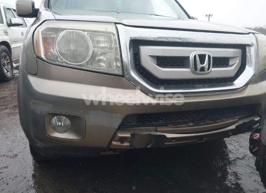 Photo 12 of 2009 Honda Pilot EX-L (VIN 5FNYF38549B021550)