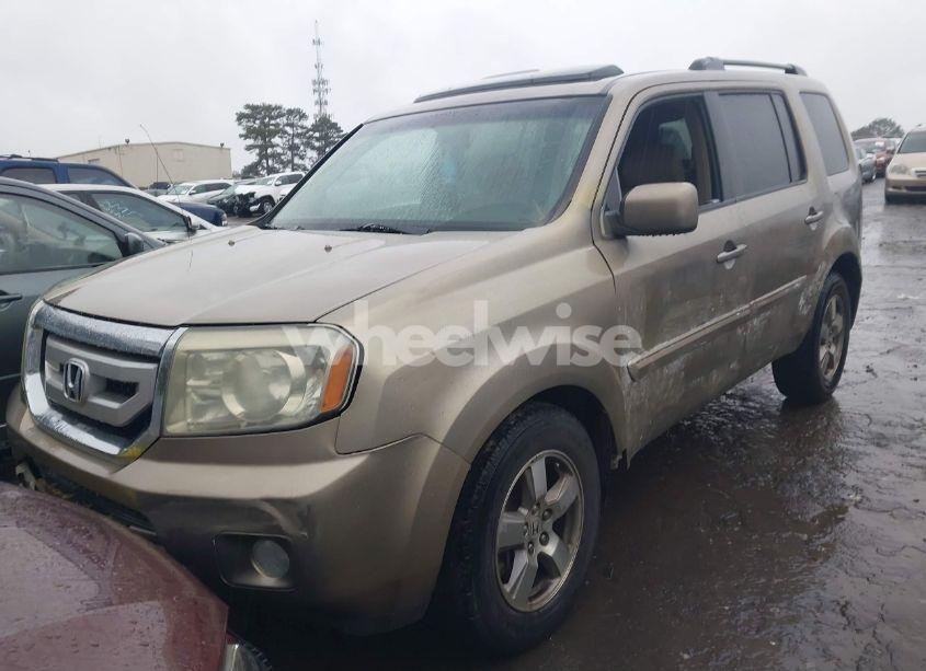 Photo 2 of 2009 Honda Pilot EX-L (VIN 5FNYF38549B021550)