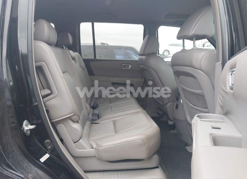 Photo 8 of 2009 Honda Pilot EX-L (VIN 5FNYF38559B000822)