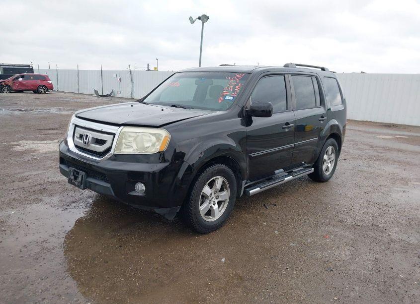 Photo 2 of 2009 Honda Pilot EX-L (VIN 5FNYF38569B001154)