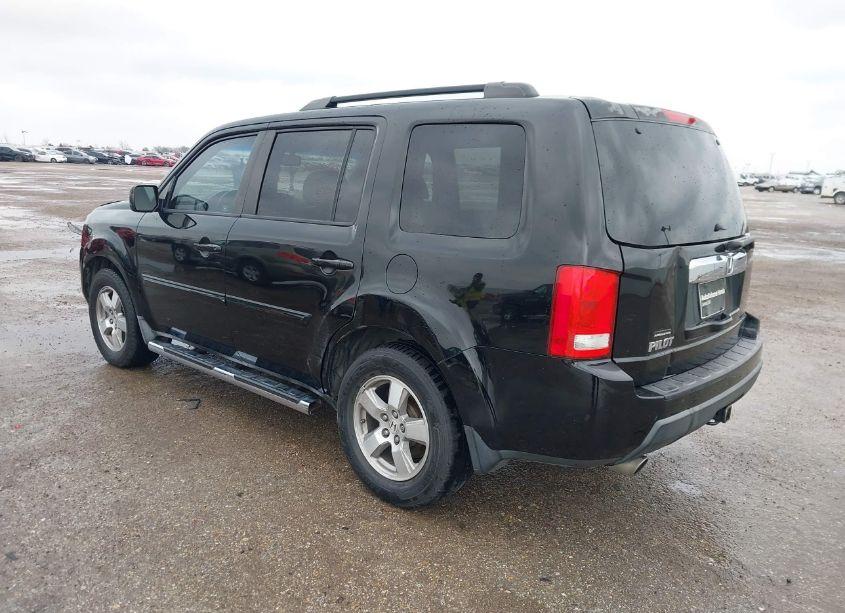 Photo 3 of 2009 Honda Pilot EX-L (VIN 5FNYF38569B001154)