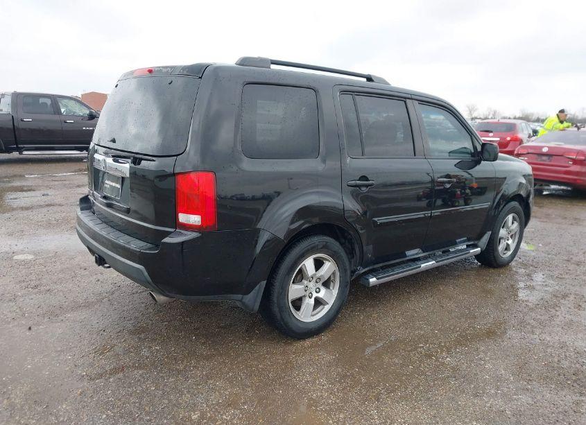 Photo 4 of 2009 Honda Pilot EX-L (VIN 5FNYF38569B001154)