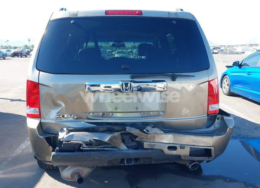 Photo 17 of 2009 Honda Pilot EX-L (VIN 5FNYF38569B017838)