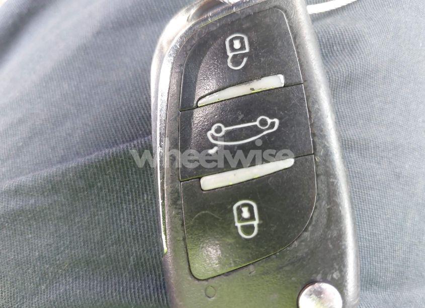 Photo 11 of 2009 Honda Pilot EX-L (VIN 5FNYF38599B019230)