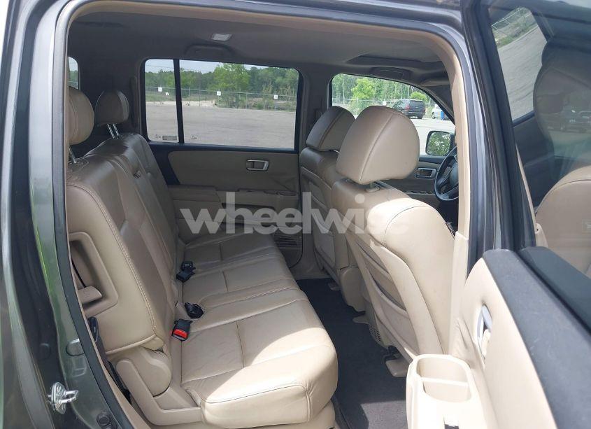 Photo 8 of 2009 Honda Pilot EX-L (VIN 5FNYF38599B019230)