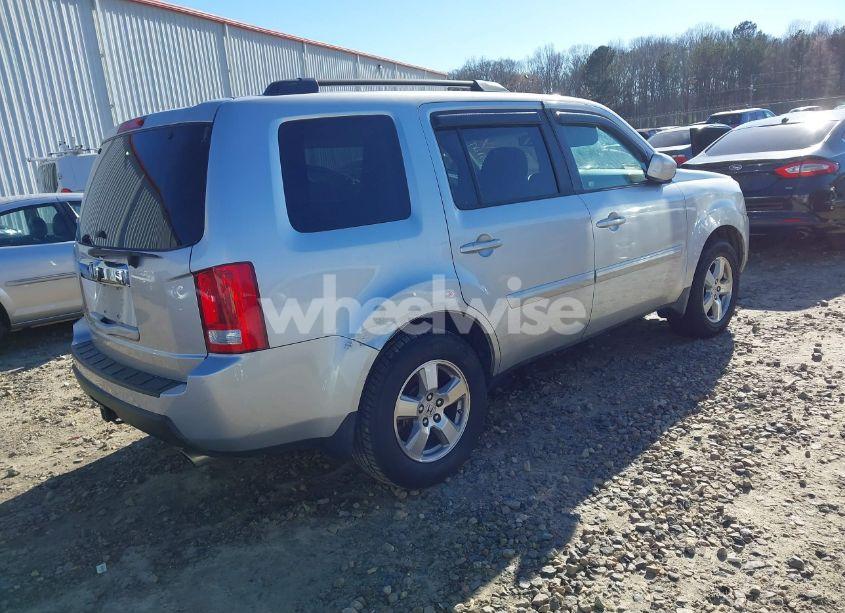 Photo 4 of 2009 Honda Pilot EX-L (VIN 5FNYF38669B008081)