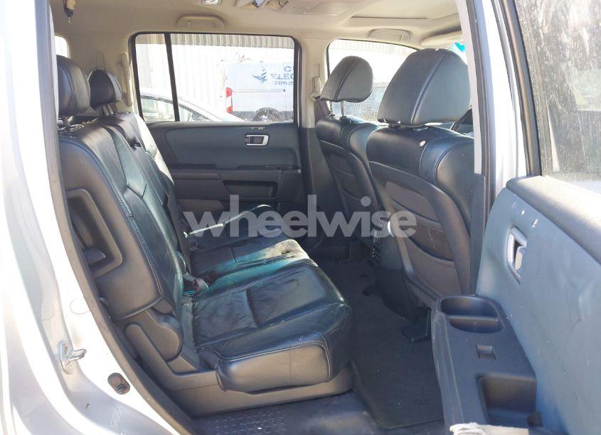 Photo 8 of 2009 Honda Pilot EX-L (VIN 5FNYF38669B008081)