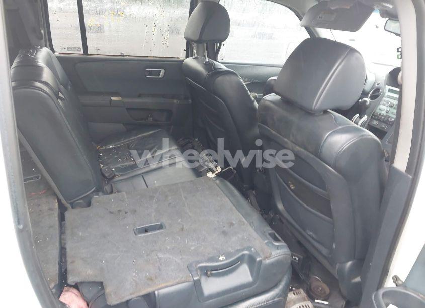 Photo 8 of 2009 Honda Pilot TOURING (VIN 5FNYF38819B003632)