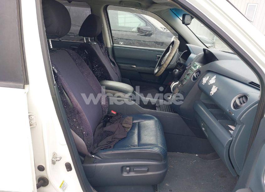 Photo 5 of 2009 Honda Pilot TOURING (VIN 5FNYF38869B010785)