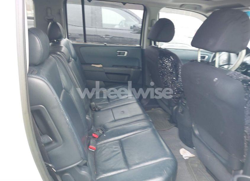 Photo 8 of 2009 Honda Pilot TOURING (VIN 5FNYF38869B010785)