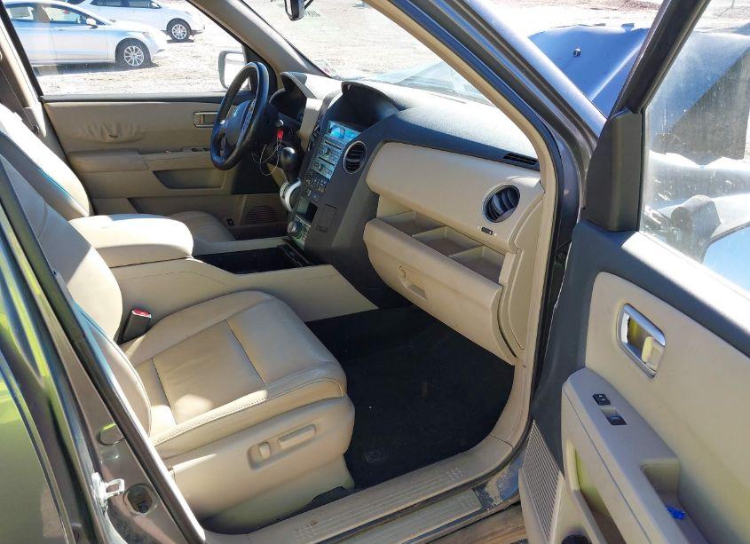 Photo 5 of 2009 Honda Pilot TOURING (VIN 5FNYF38929B011019)