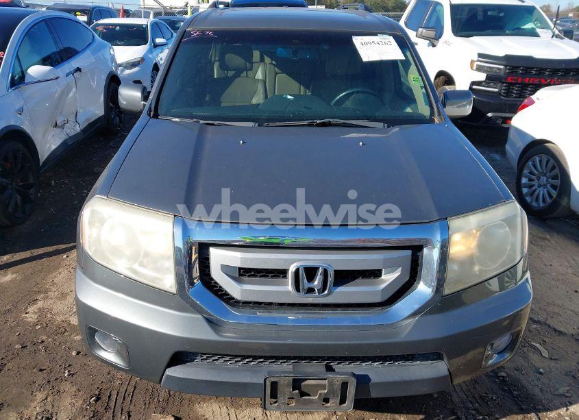 Photo 12 of 2009 Honda Pilot TOURING (VIN 5FNYF38969B011024)