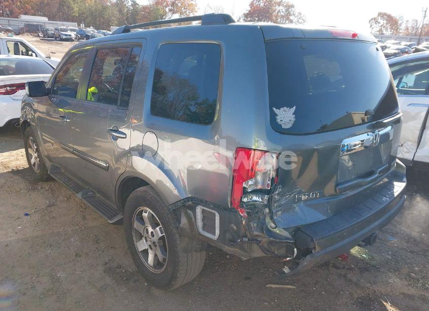 Photo 3 of 2009 Honda Pilot TOURING (VIN 5FNYF38969B011024)