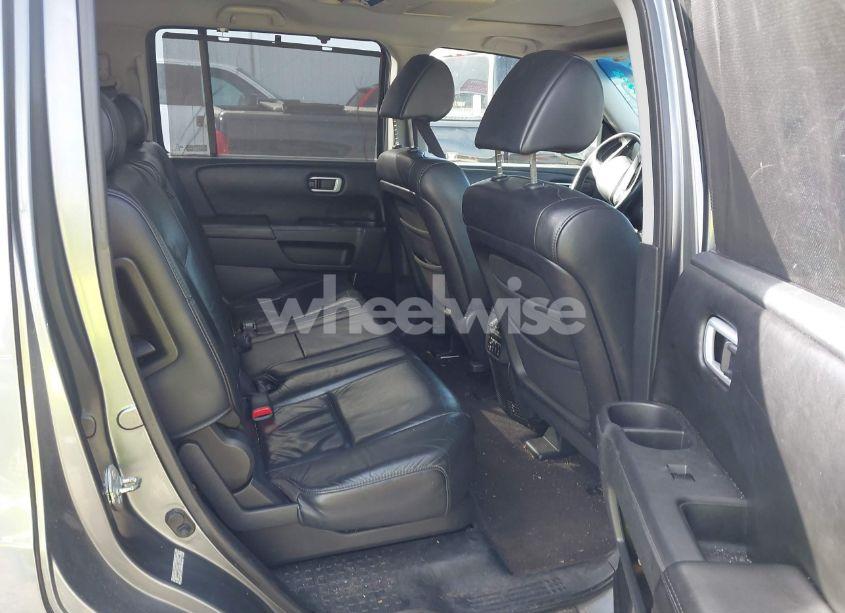 Photo 8 of 2009 Honda Pilot TOURING (VIN 5FNYF38979B025840)