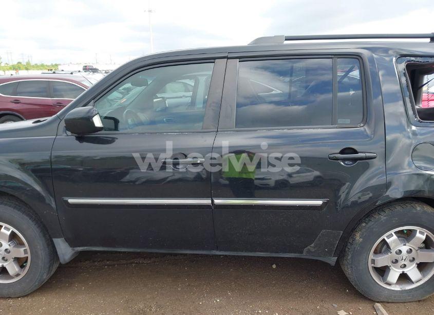 Photo 13 of 2009 Honda Pilot TOURING (VIN 5FNYF38989B026026)