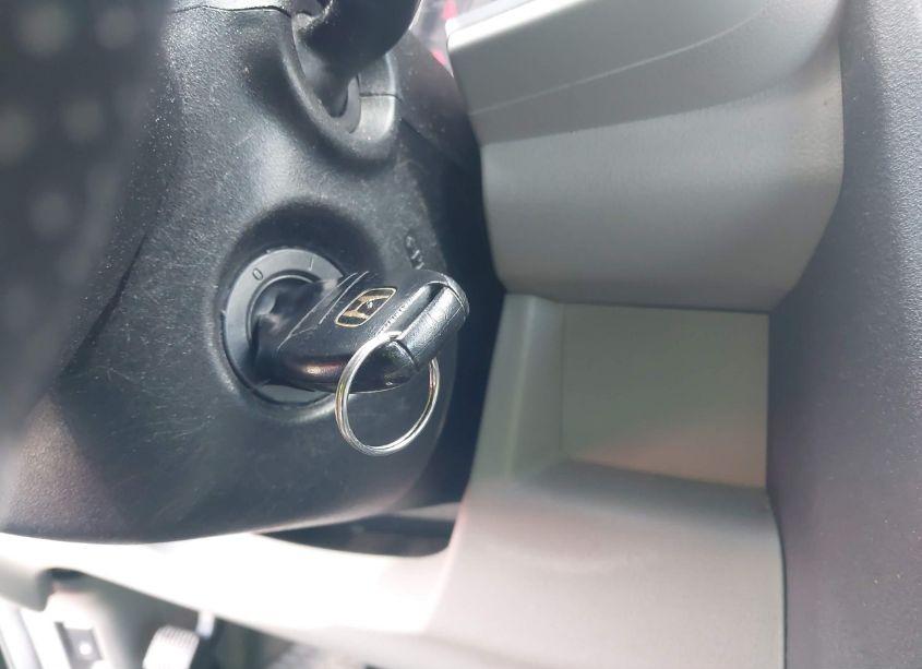 Photo 11 of 2013 Honda Pilot LX (VIN 5FNYF3H20DB006431)