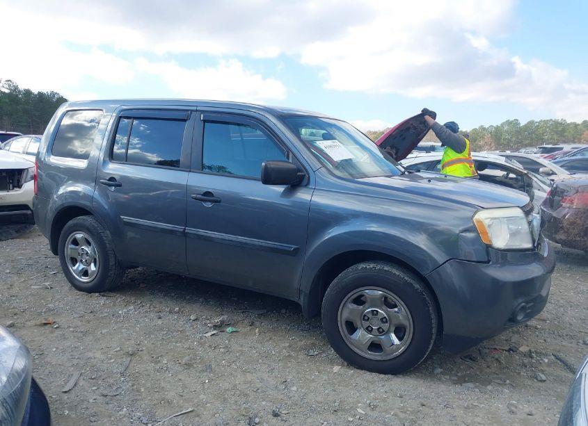 Photo 13 of 2013 Honda Pilot LX (VIN 5FNYF3H20DB006431)