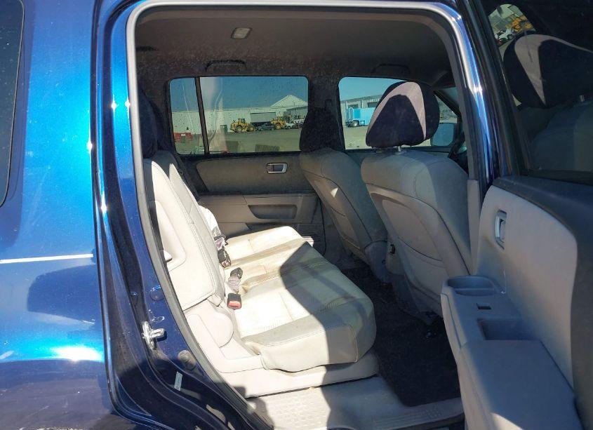 Photo 8 of 2013 Honda Pilot LX (VIN 5FNYF3H21DB033623)