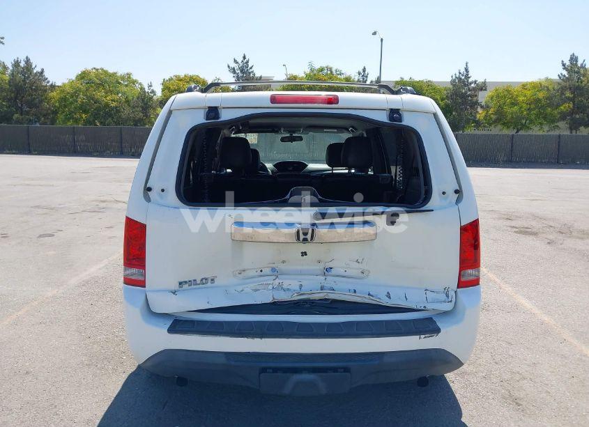 Photo 6 of 2013 Honda Pilot LX (VIN 5FNYF3H21DB036280)