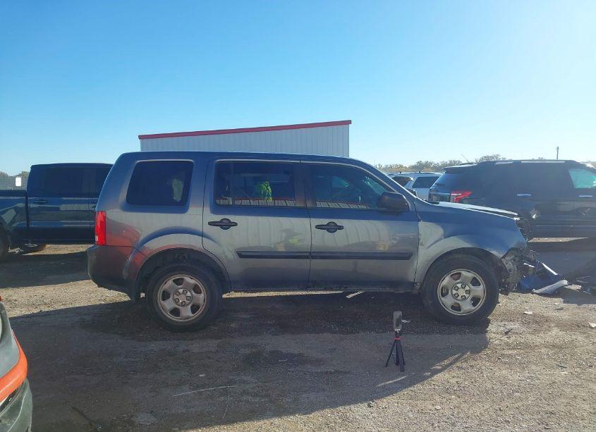 Photo 13 of 2013 Honda Pilot LX (VIN 5FNYF3H21DB039020)