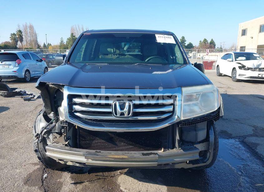 Photo 13 of 2014 Honda Pilot LX (VIN 5FNYF3H21EB008593)