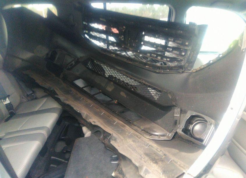 Photo 12 of 2012 Honda Pilot LX (VIN 5FNYF3H22CB032947)