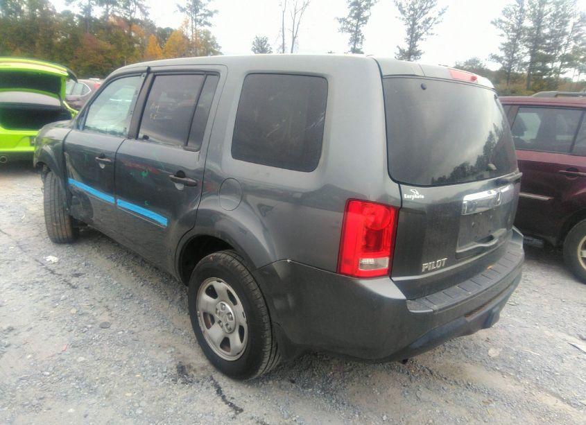 Photo 3 of 2012 Honda Pilot LX (VIN 5FNYF3H22CB032947)