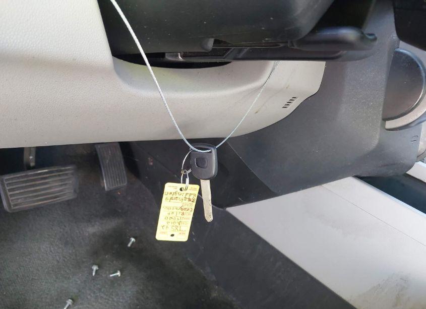 Photo 11 of 2013 Honda Pilot LX (VIN 5FNYF3H22DB003370)