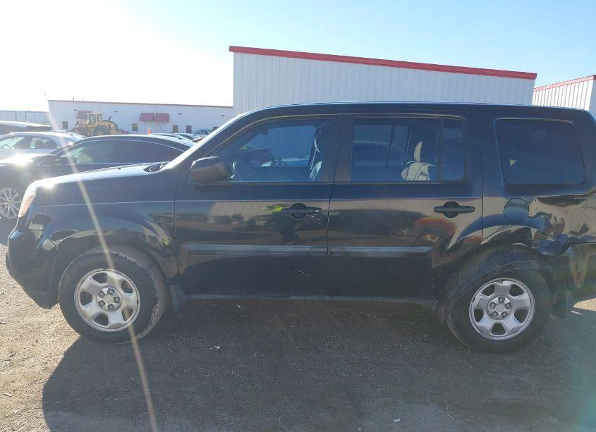 Photo 14 of 2013 Honda Pilot LX (VIN 5FNYF3H22DB003370)