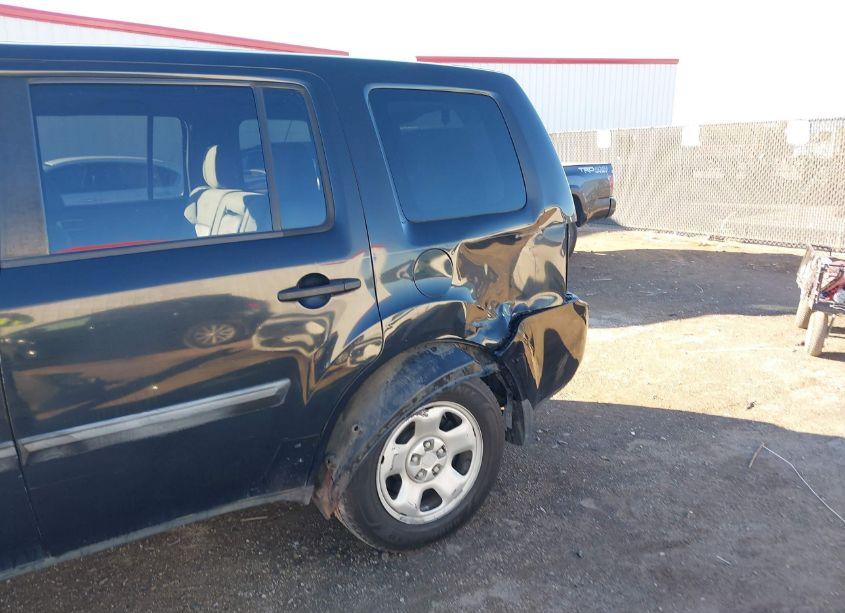 Photo 6 of 2013 Honda Pilot LX (VIN 5FNYF3H22DB003370)