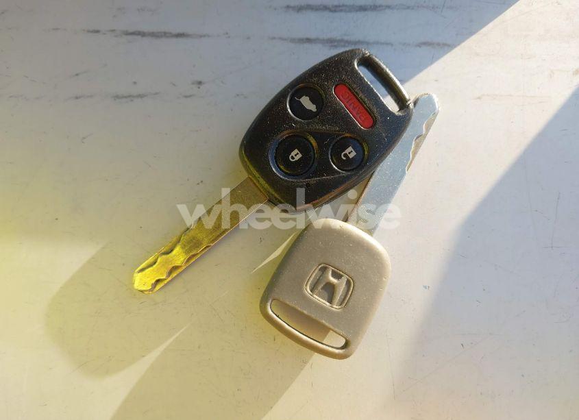 Photo 11 of 2014 Honda Pilot LX (VIN 5FNYF3H22EB026004)