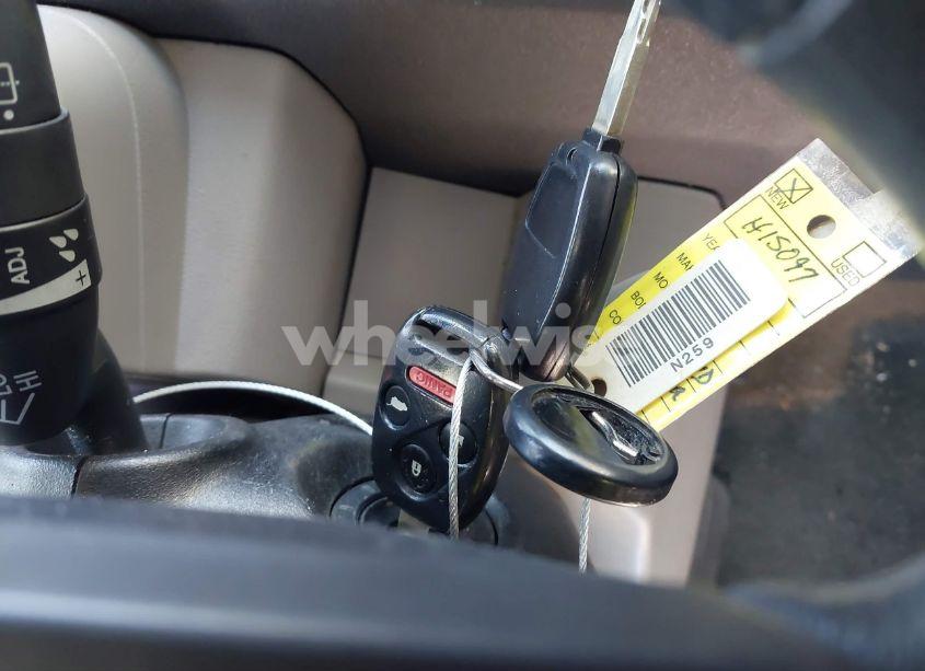 Photo 11 of 2015 Honda Pilot LX (VIN 5FNYF3H22FB013108)