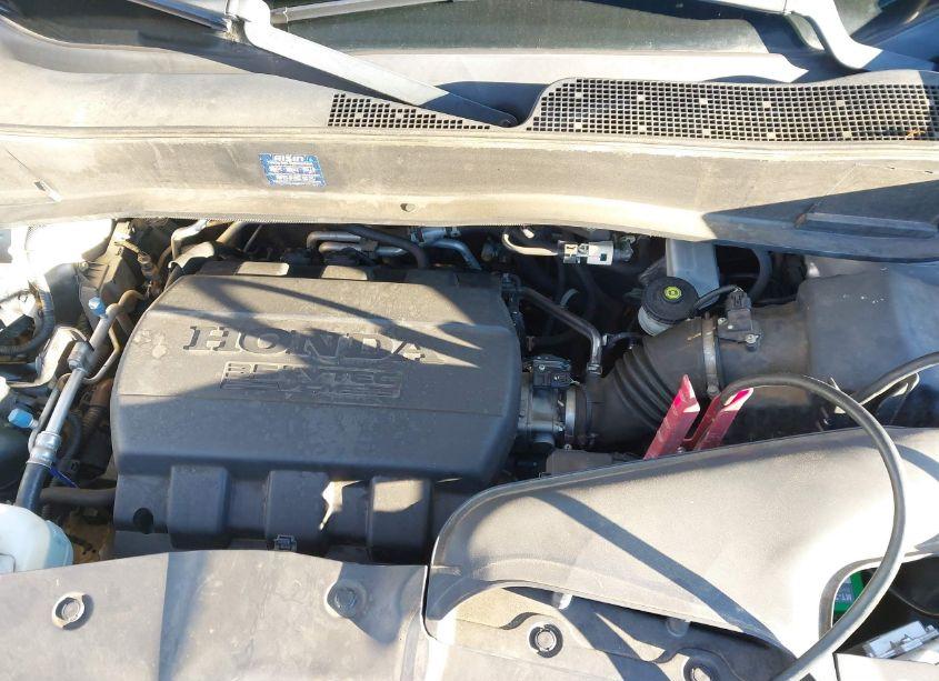 Photo 10 of 2011 Honda Pilot LX (VIN 5FNYF3H23BB056902)