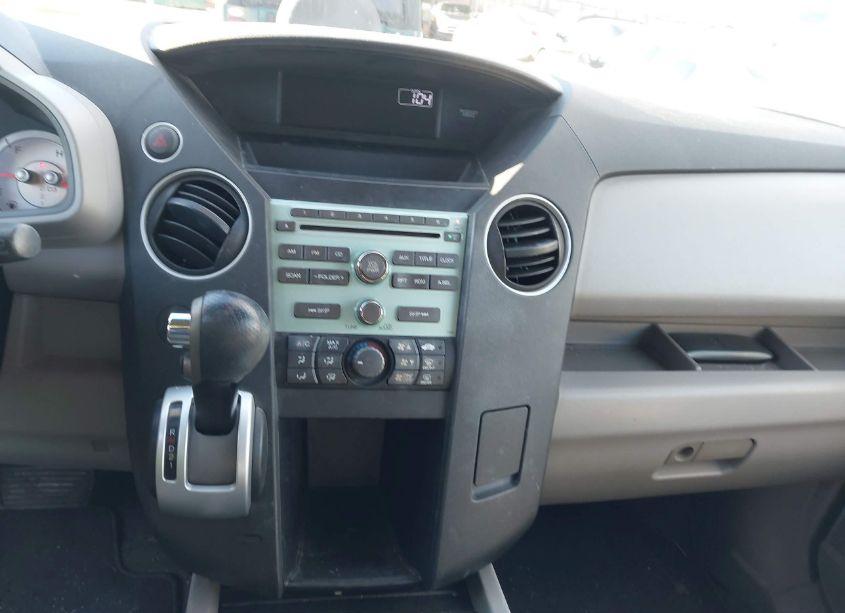 Photo 20 of 2011 Honda Pilot LX (VIN 5FNYF3H23BB056902)