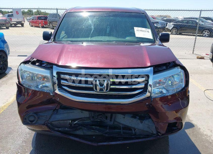 Photo 12 of 2012 Honda Pilot LX (VIN 5FNYF3H23CB029653)