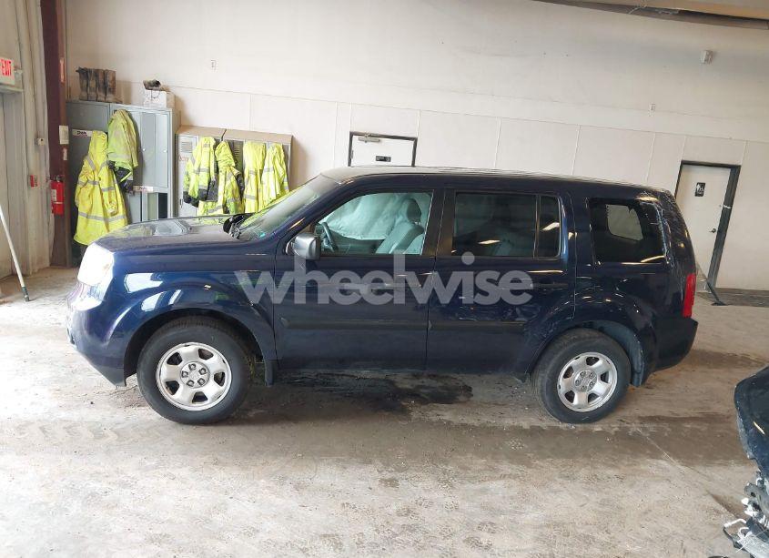 Photo 14 of 2013 Honda Pilot LX (VIN 5FNYF3H23DB039682)