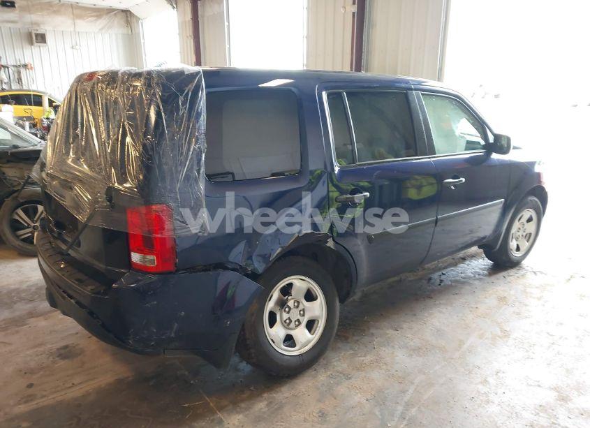 Photo 4 of 2013 Honda Pilot LX (VIN 5FNYF3H23DB039682)