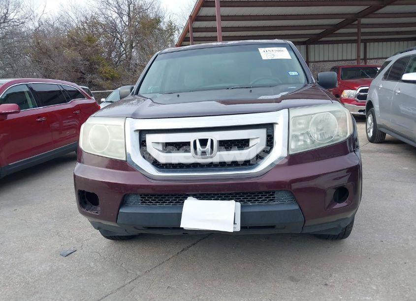 Photo 12 of 2011 Honda Pilot LX (VIN 5FNYF3H24BB020152)